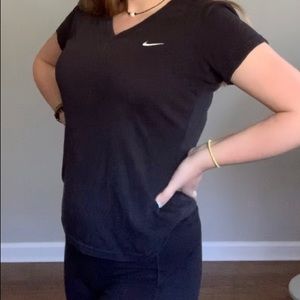 Nike Fitted V-Neck